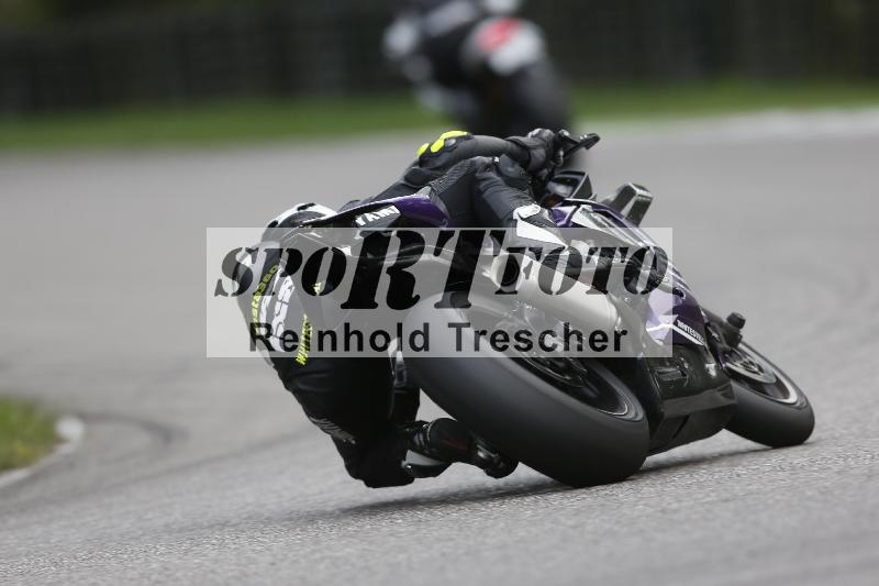 /53 16.09.2025 Track Day Domi Aegerter ADR/Gruppe rot/backside